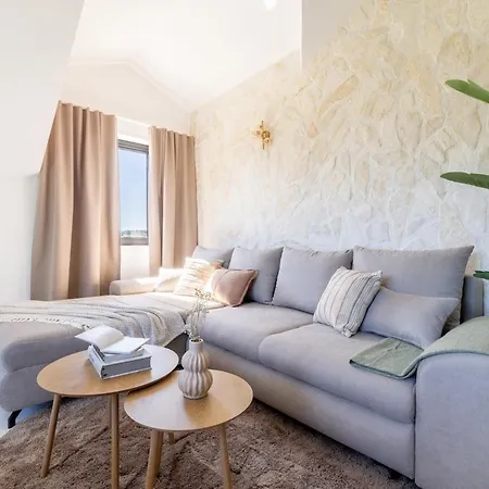 Charming Escape In * Sutivan